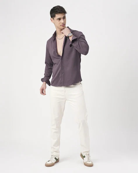 Men Slim Fit Shirt with Curved Hem